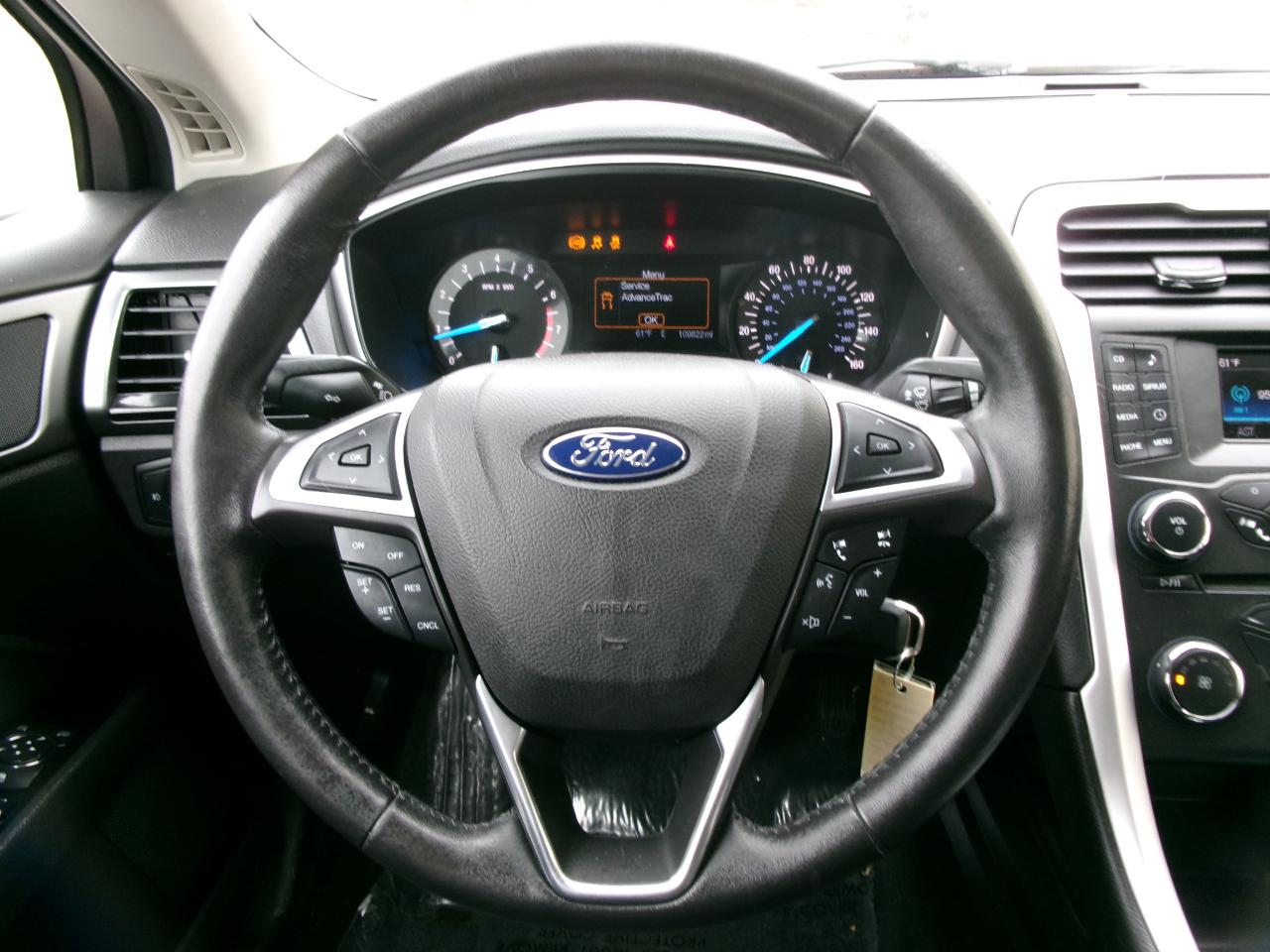 Ford Fusion 4dr Sdn SE FWD 2016