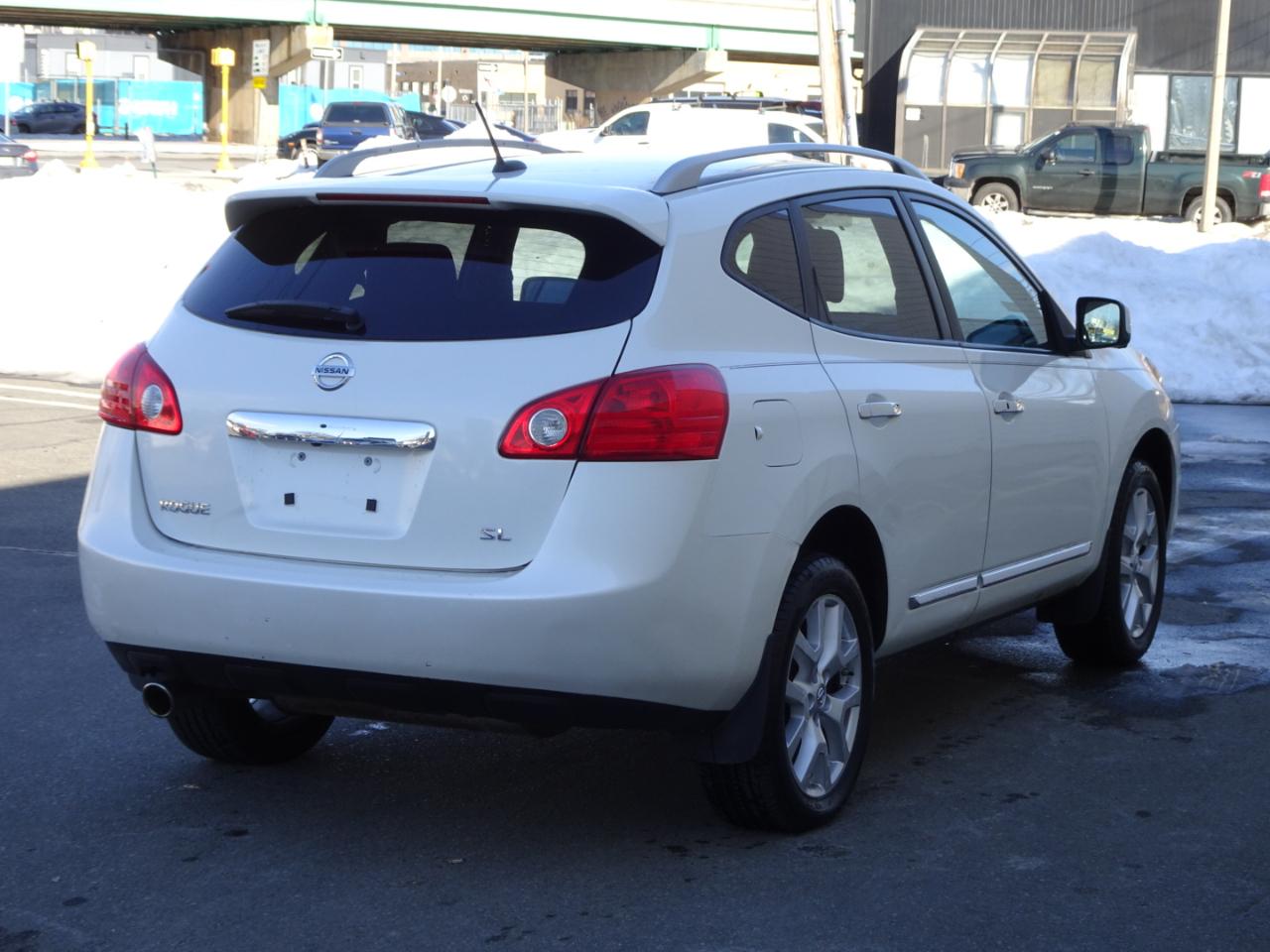 Nissan Rogue FWD 4dr SL 2012