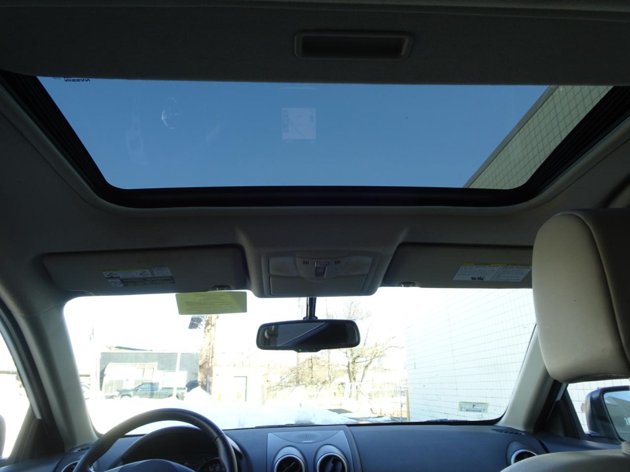 Nissan Rogue FWD 4dr SL 2012