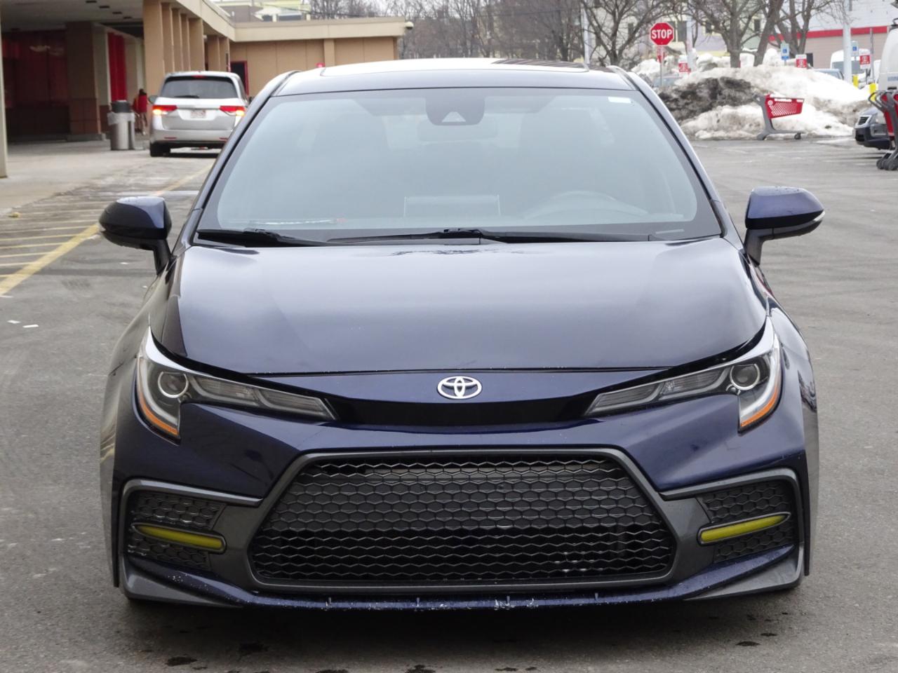 Toyota Corolla SE Manual (Natl) 2020