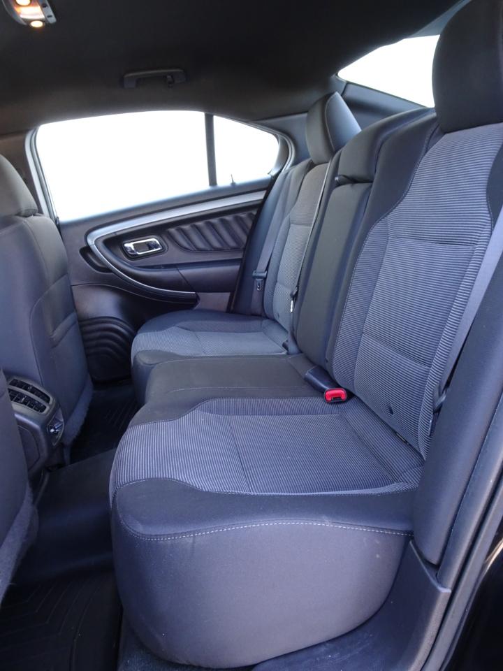 Ford Taurus 4dr Sdn SEL AWD 2016