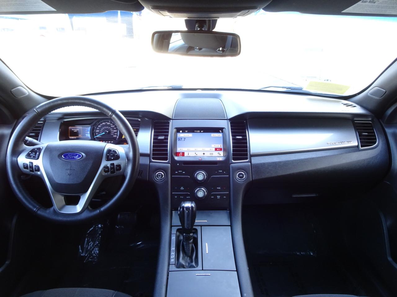 Ford Taurus 4dr Sdn SEL AWD 2016