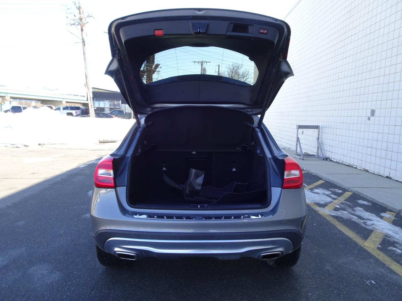 Mercedes-Benz GLA GLA 250 4MATIC SUV 2017