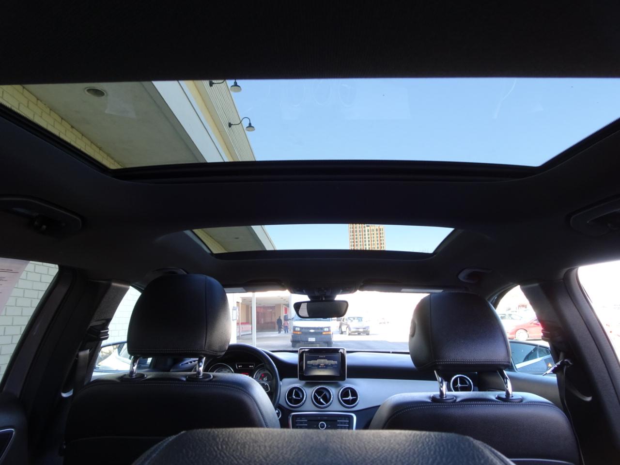 Mercedes-Benz GLA GLA 250 4MATIC SUV 2017