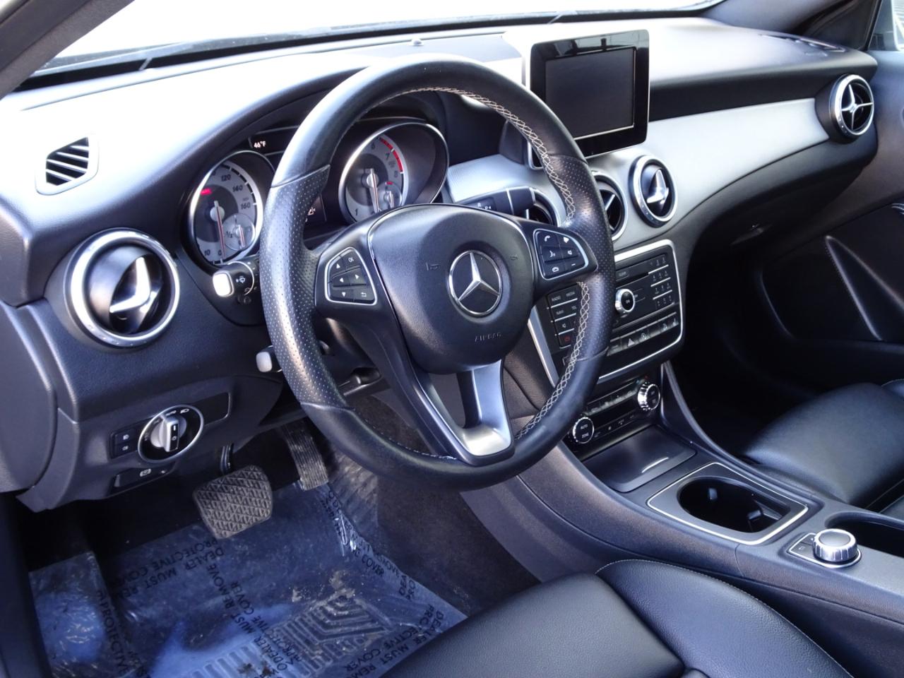 Mercedes-Benz GLA GLA 250 4MATIC SUV 2017