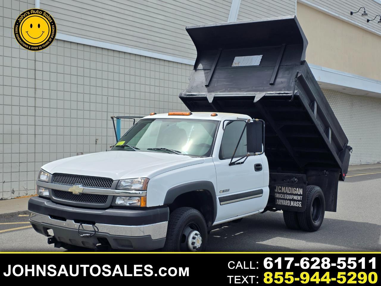 2004 Chevrolet Silverado 3500 Reg Cab 137.0" WB, 60.4" CA 4WD WT
