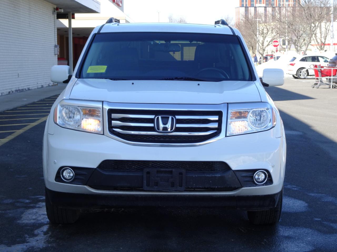 Honda Pilot 4WD 4dr Touring w/RES & Navi 2012