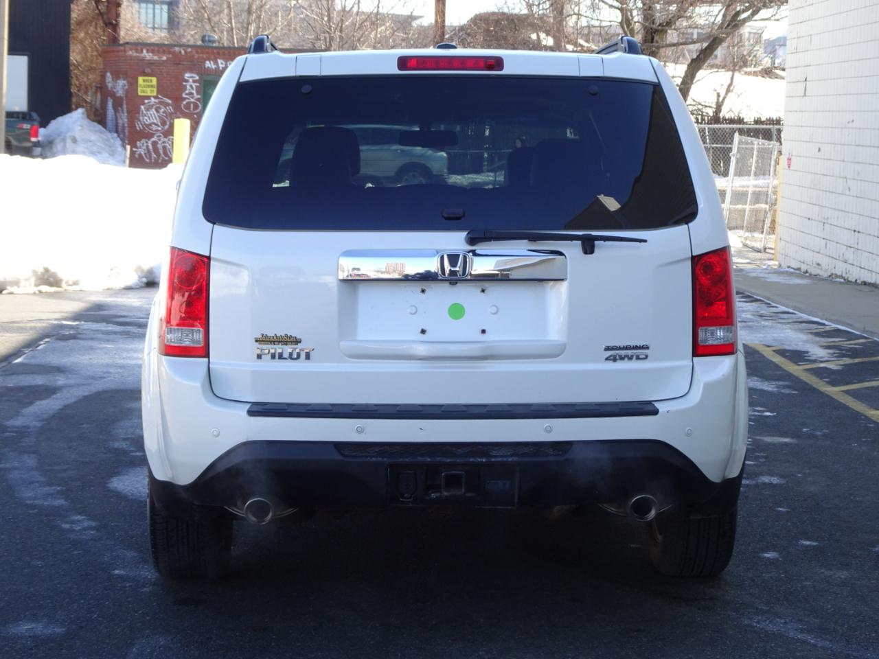 Honda Pilot 4WD 4dr Touring w/RES & Navi 2012