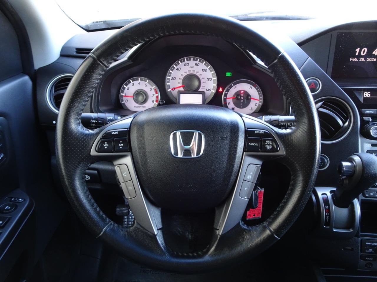 Honda Pilot 4WD 4dr Touring w/RES & Navi 2012