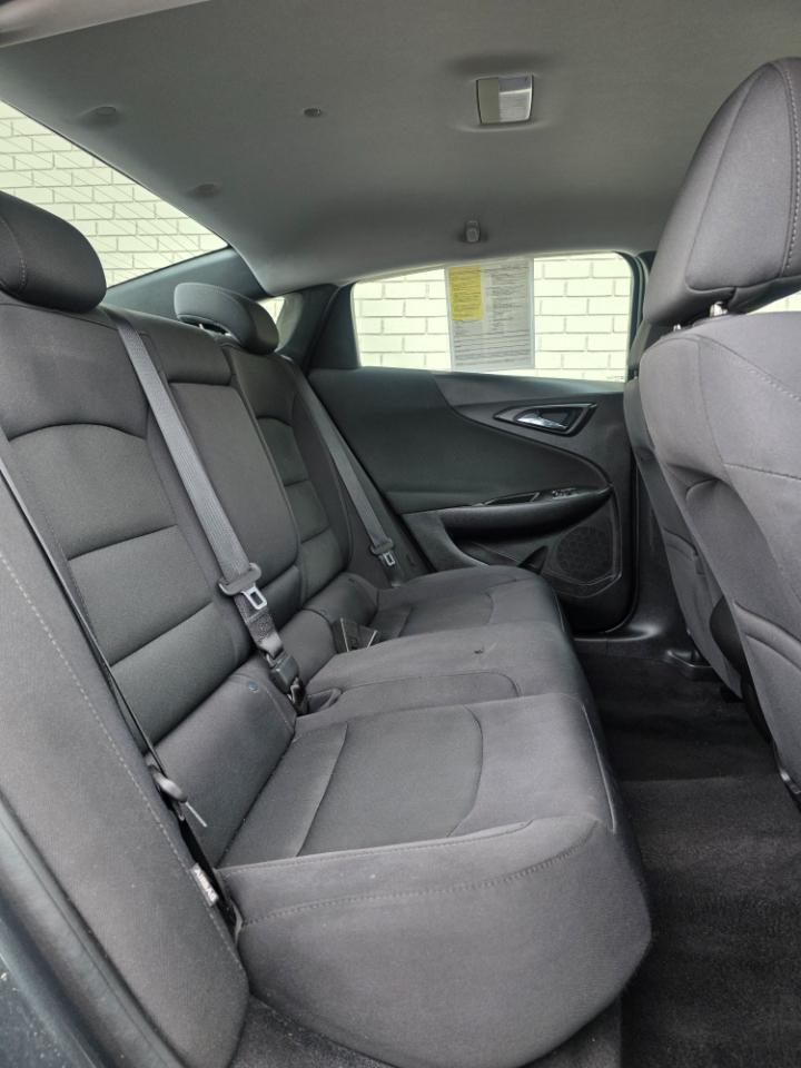 Chevrolet Malibu 4dr Sdn LS w/1LS 2017