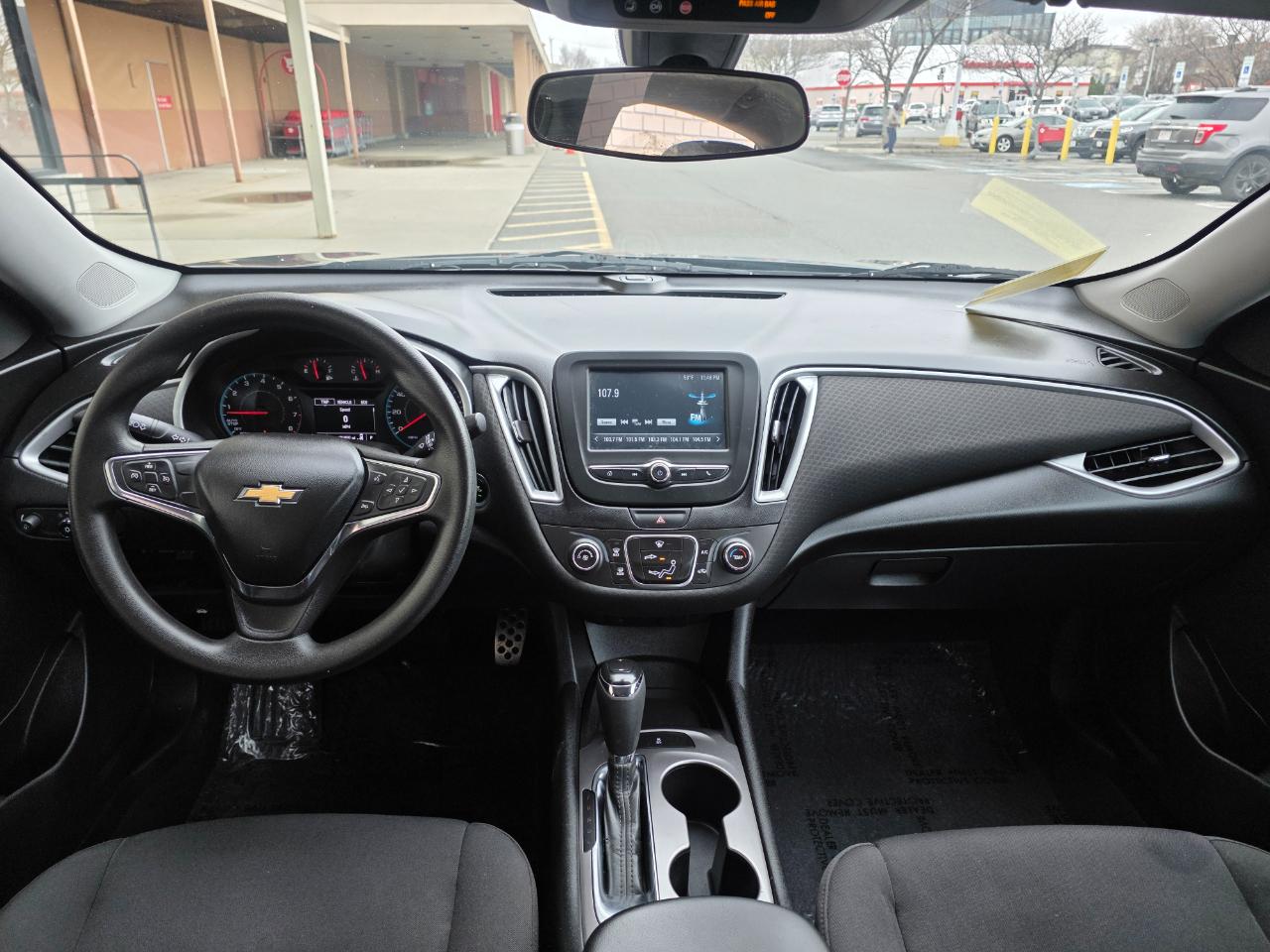 Chevrolet Malibu 4dr Sdn LS w/1LS 2017