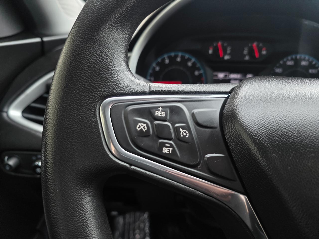 Chevrolet Malibu 4dr Sdn LS w/1LS 2017