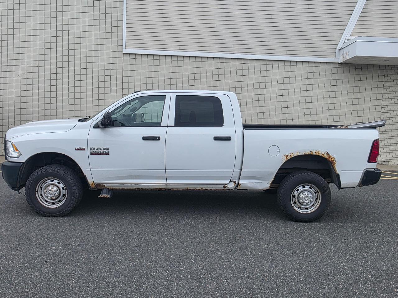RAM 2500 4WD Crew Cab 149" Tradesman 2013