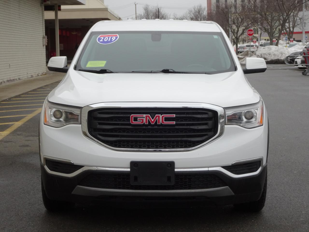 GMC Acadia AWD 4dr SLE w/SLE-1 2019