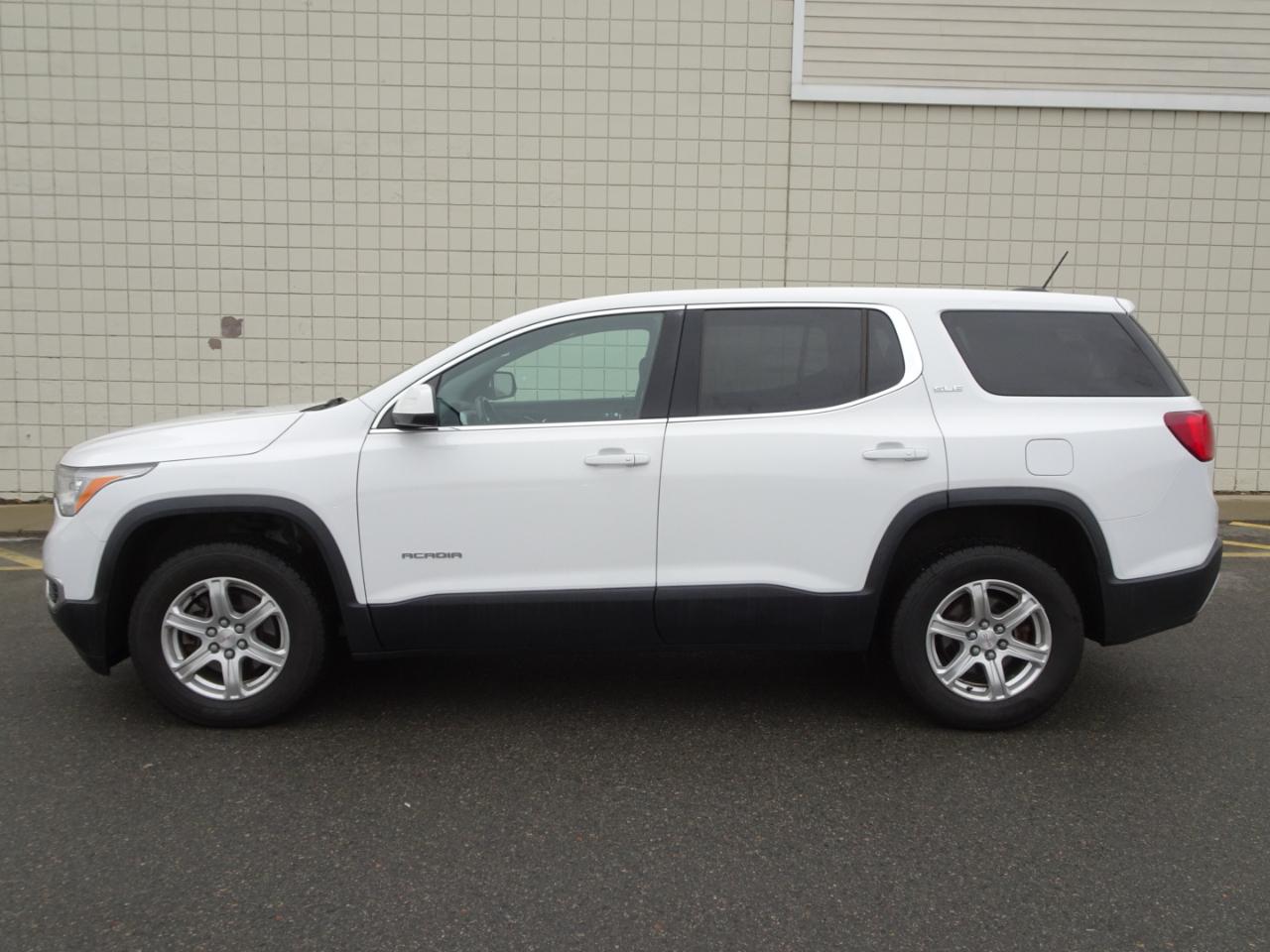 GMC Acadia AWD 4dr SLE w/SLE-1 2019