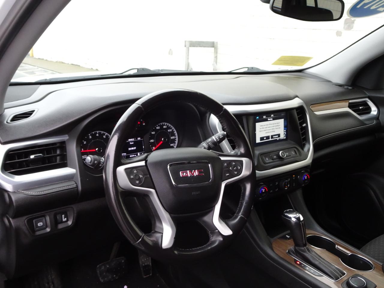 GMC Acadia AWD 4dr SLE w/SLE-1 2019