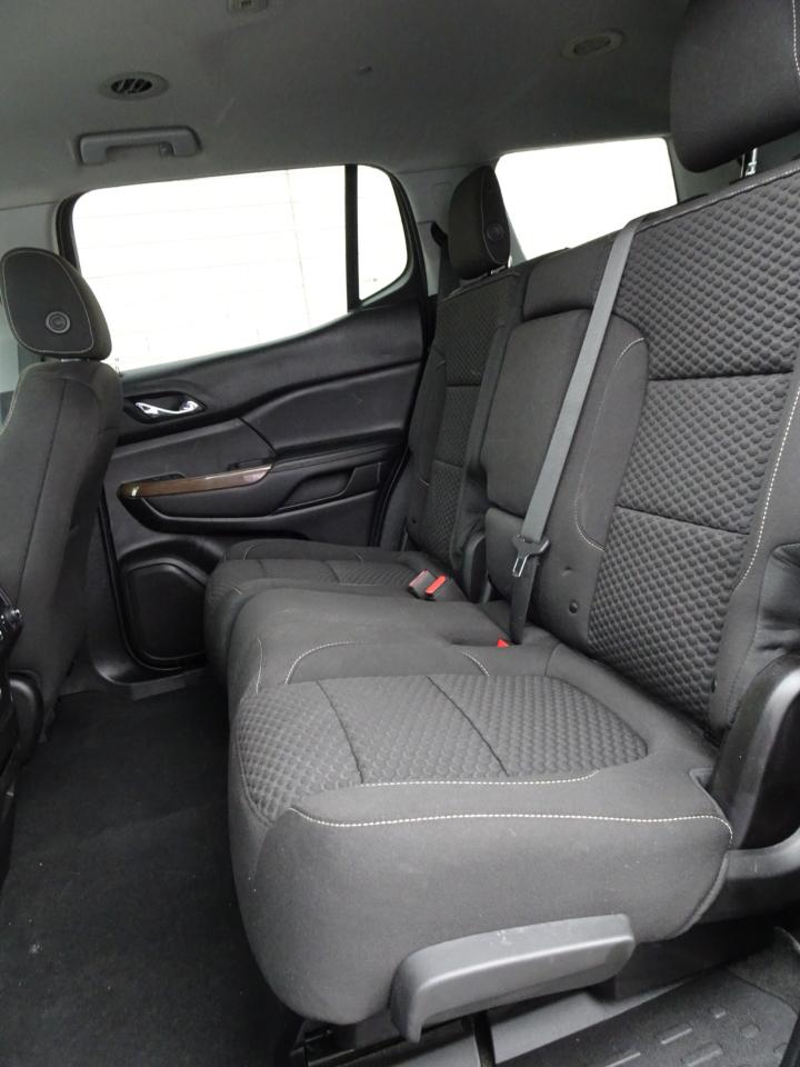 GMC Acadia AWD 4dr SLE w/SLE-1 2019