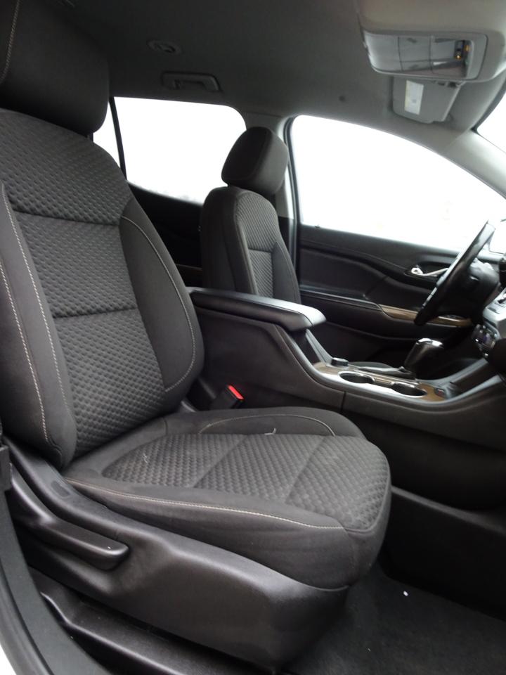 GMC Acadia AWD 4dr SLE w/SLE-1 2019