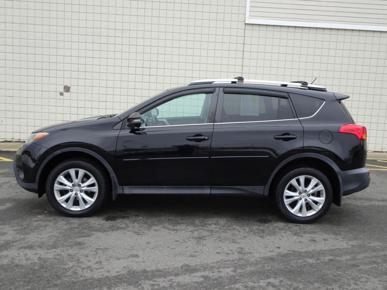 Toyota RAV4 AWD 4dr Limited (Natl) 2015