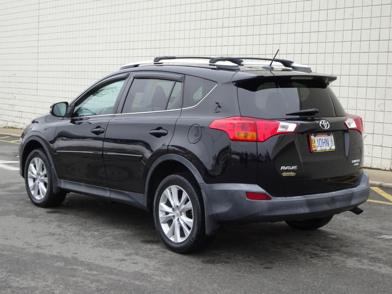 Toyota RAV4 AWD 4dr Limited (Natl) 2015