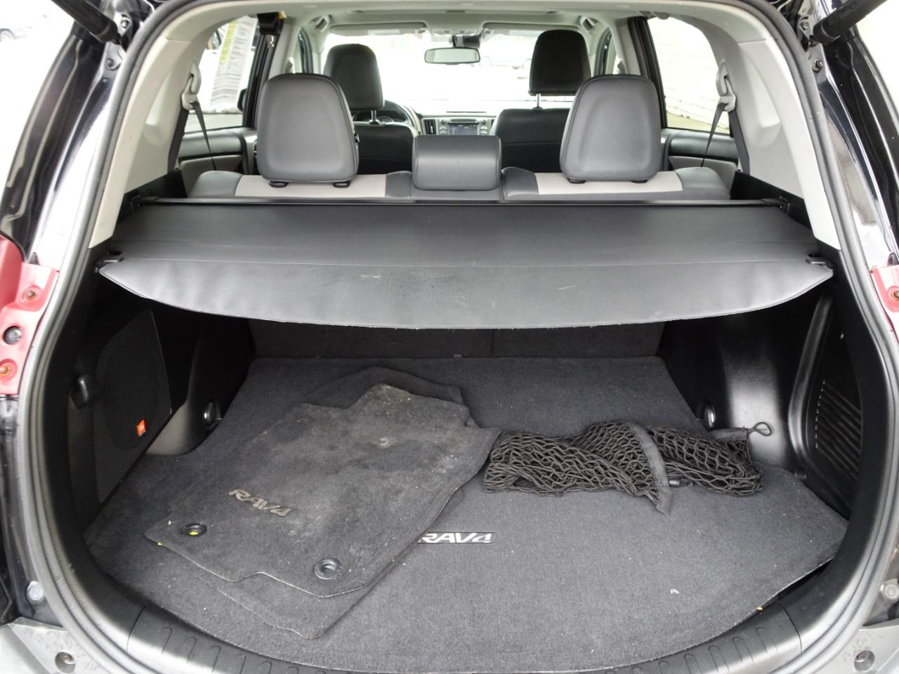 Toyota RAV4 AWD 4dr Limited (Natl) 2015