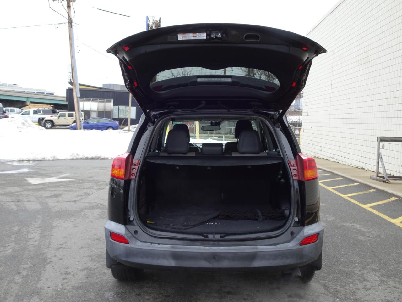 Toyota RAV4 AWD 4dr Limited (Natl) 2015