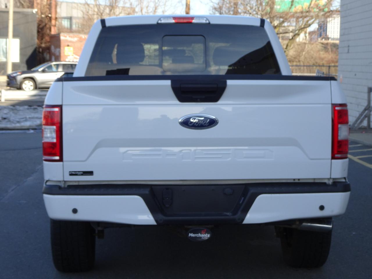 Ford F-150 FX4 SuperCrew 4WD 2019