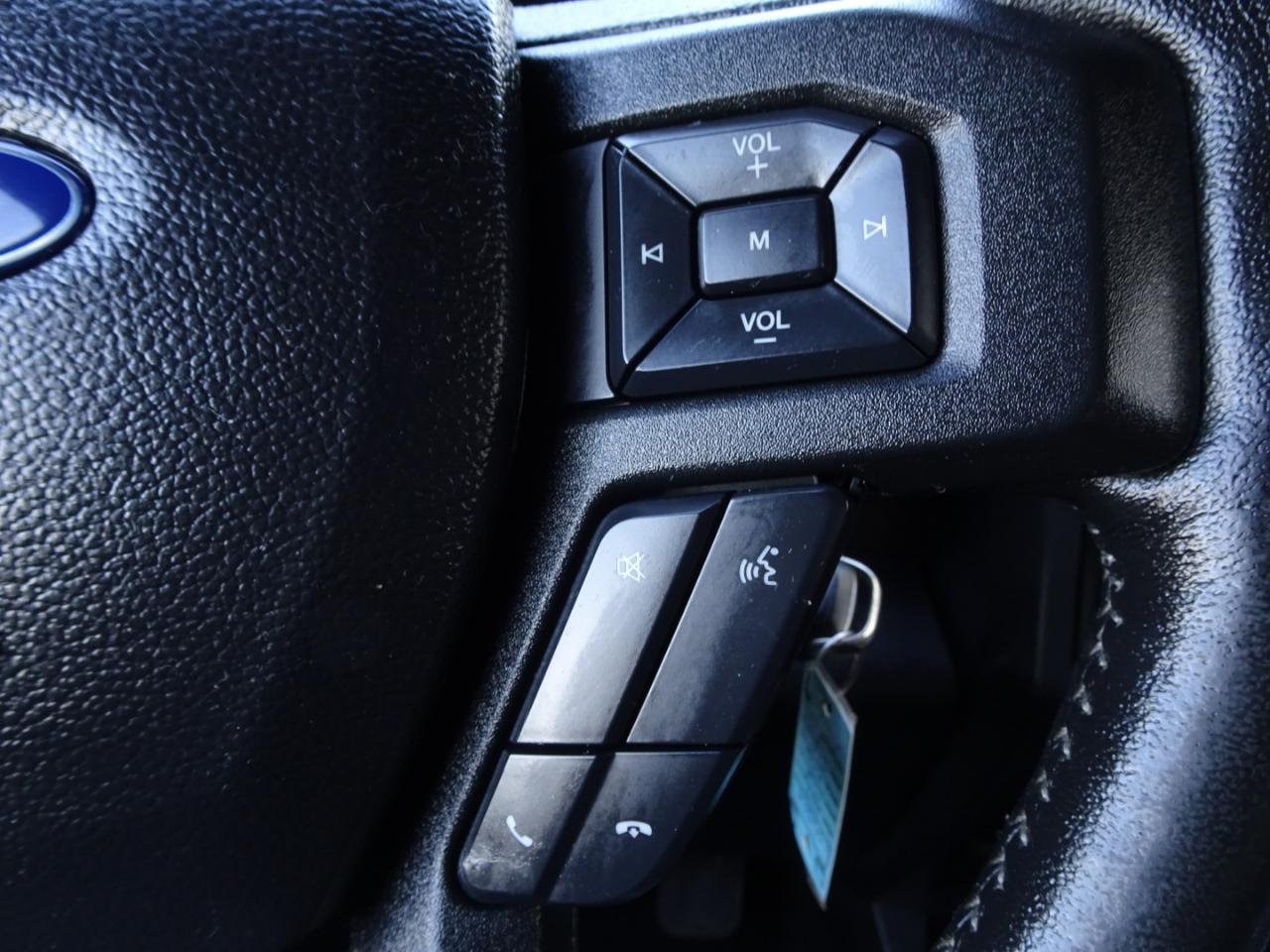 Ford F-150 FX4 SuperCrew 4WD 2019