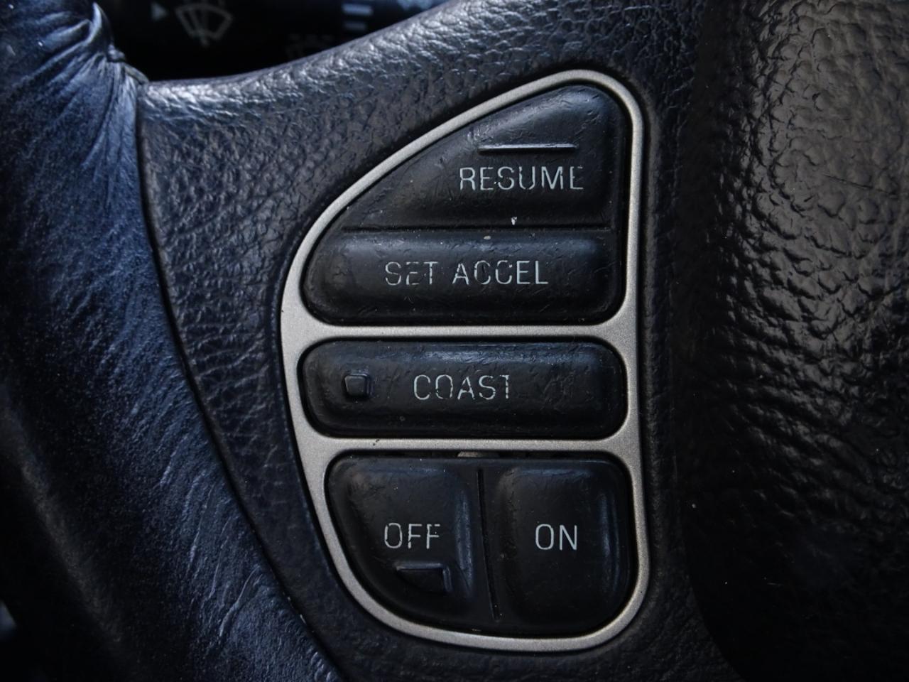 Lincoln Town Car  2004