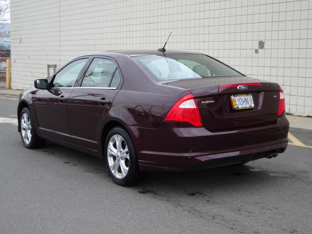 Ford Fusion 4dr Sdn SE FWD 2012