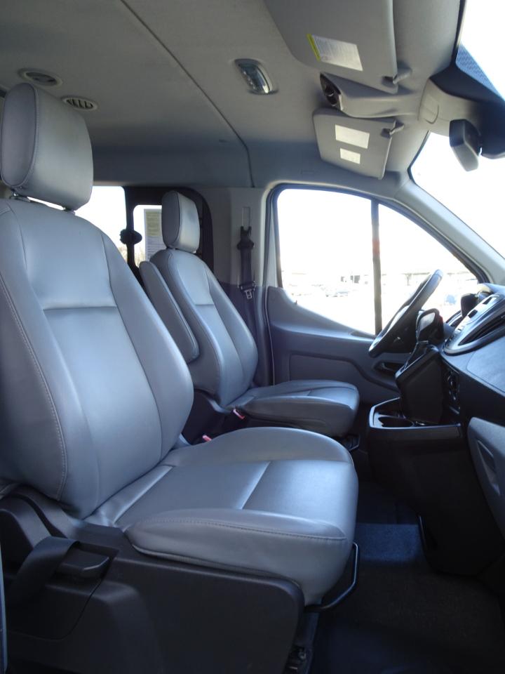 Ford Transit Wagon T-350 148" Low Roof XLT Swing-Out RH Dr 2016