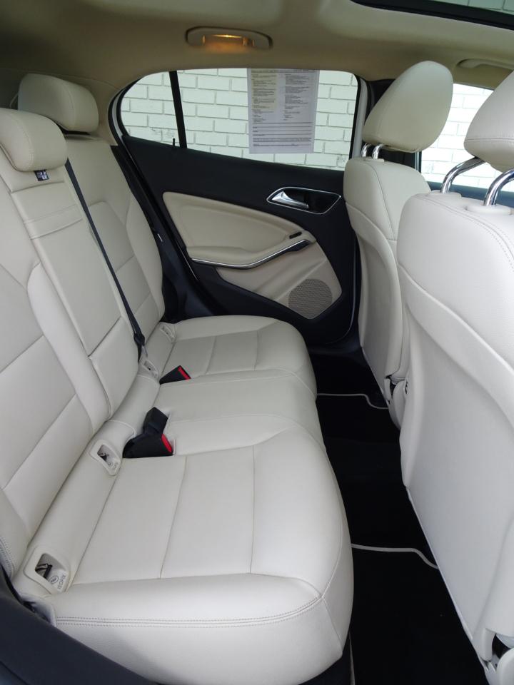 Mercedes-Benz GLA GLA 250 4MATIC SUV 2019