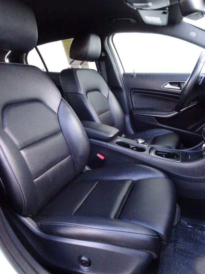 Mercedes-Benz GLA GLA 250 4MATIC SUV 2017