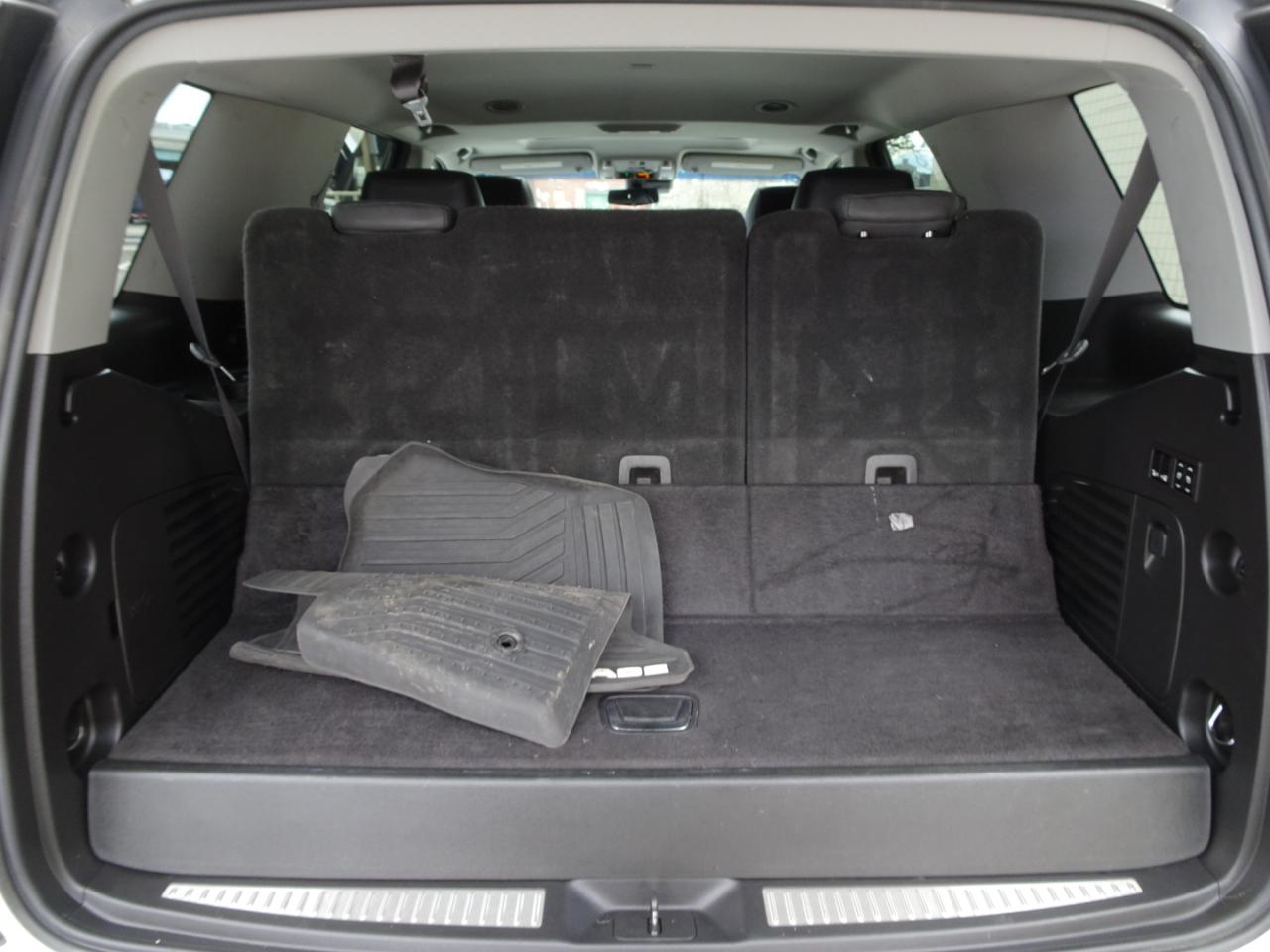 Cadillac Escalade 4WD 4dr Luxury 2017