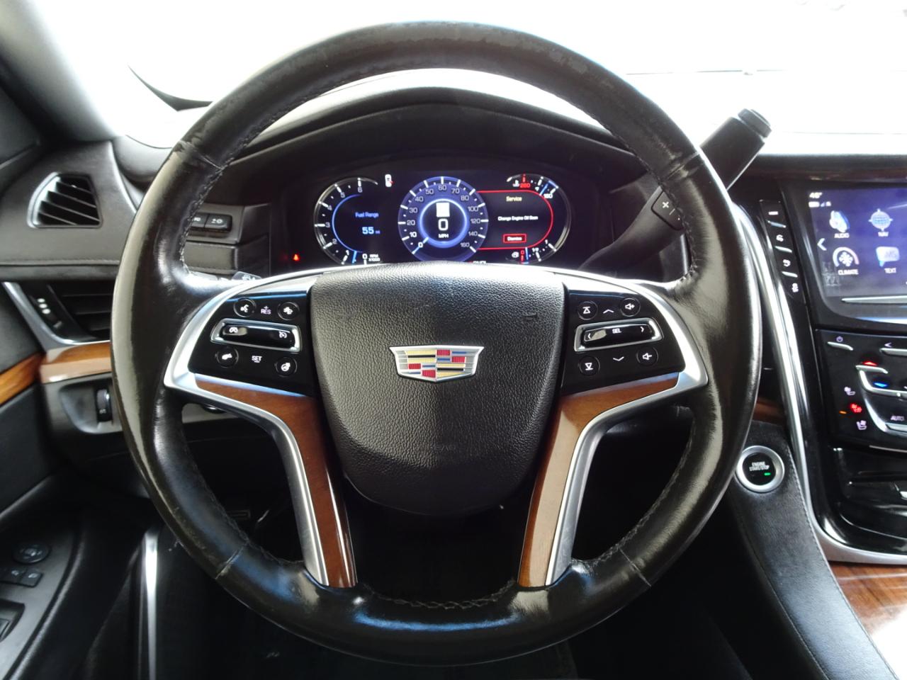 Cadillac Escalade 4WD 4dr Luxury 2017