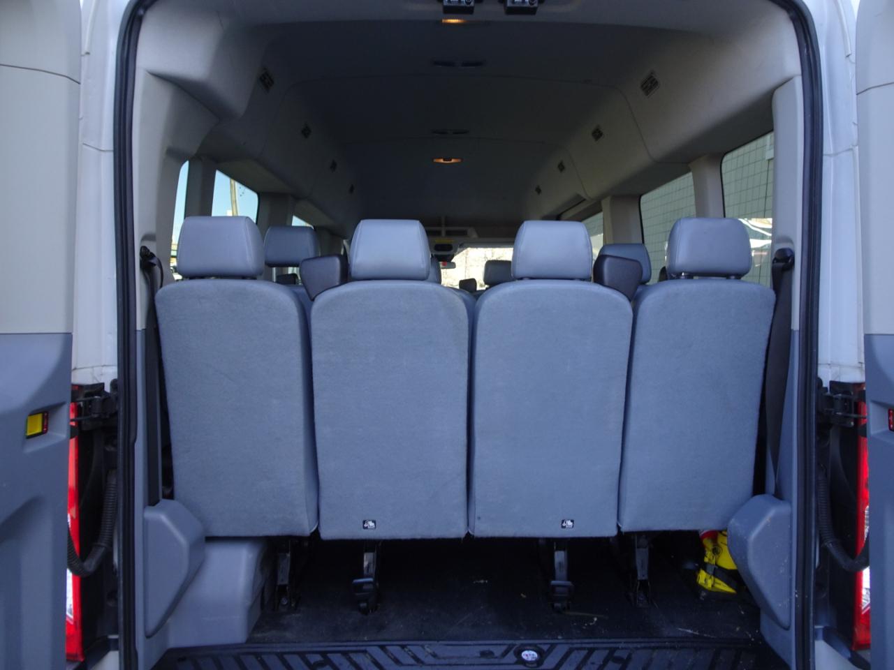 Ford Transit Wagon T-350 148" Med Roof XLT Sliding RH Dr 2017