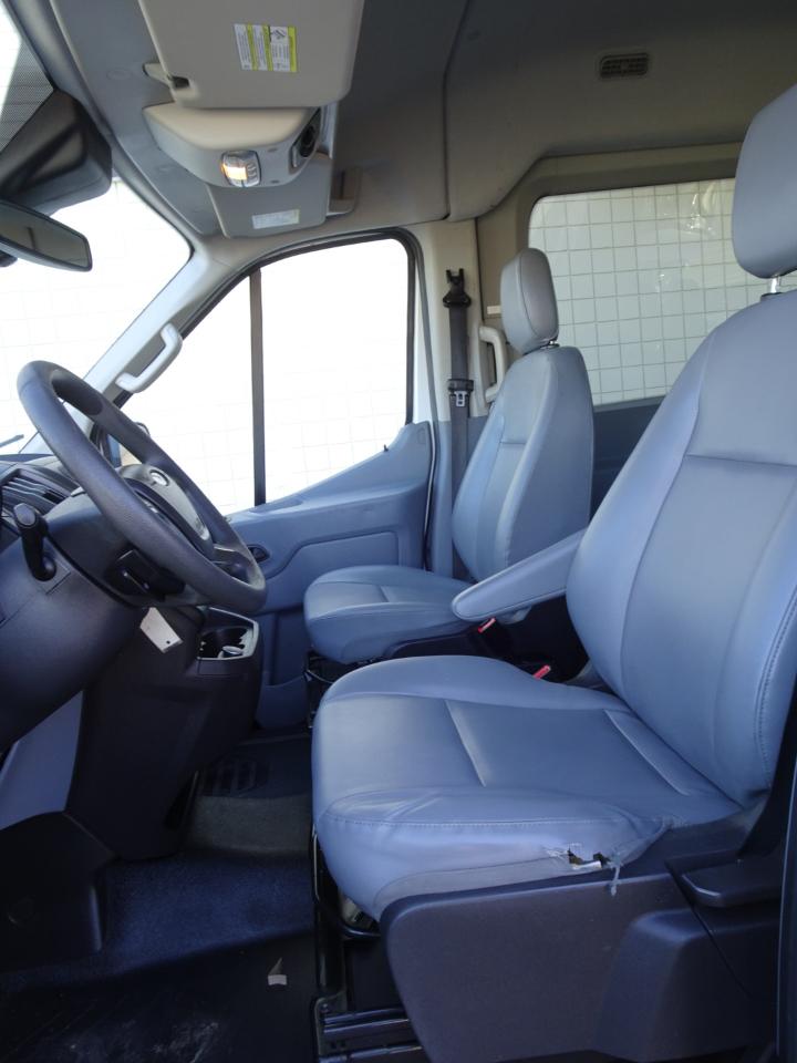 Ford Transit Wagon T-350 148" Med Roof XLT Sliding RH Dr 2017