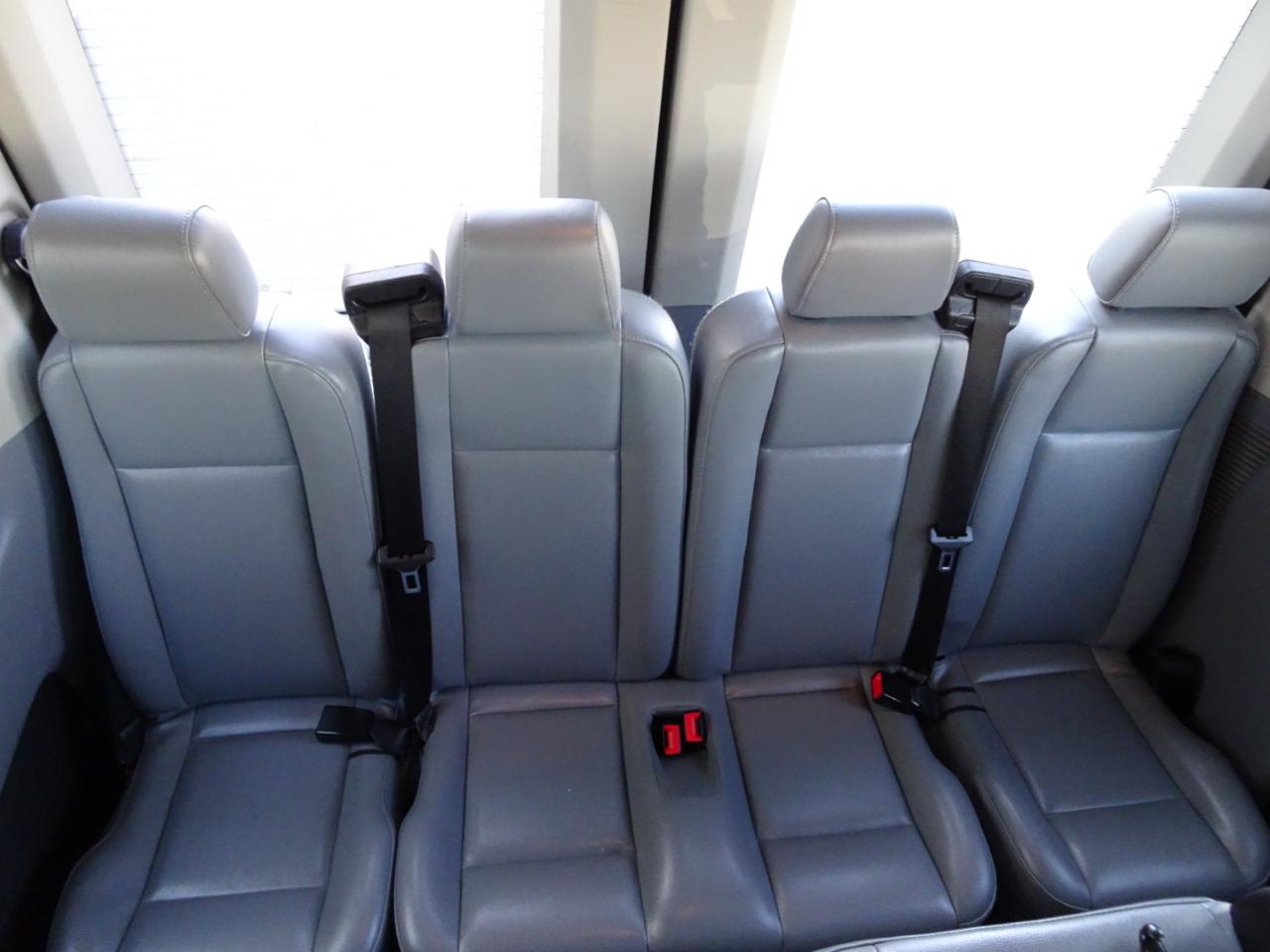 Ford Transit Wagon T-350 148" Med Roof XLT Sliding RH Dr 2017