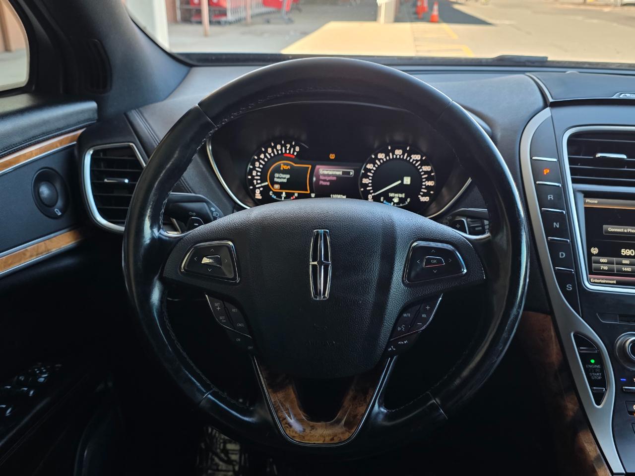 Lincoln MKX AWD 4dr Reserve 2016