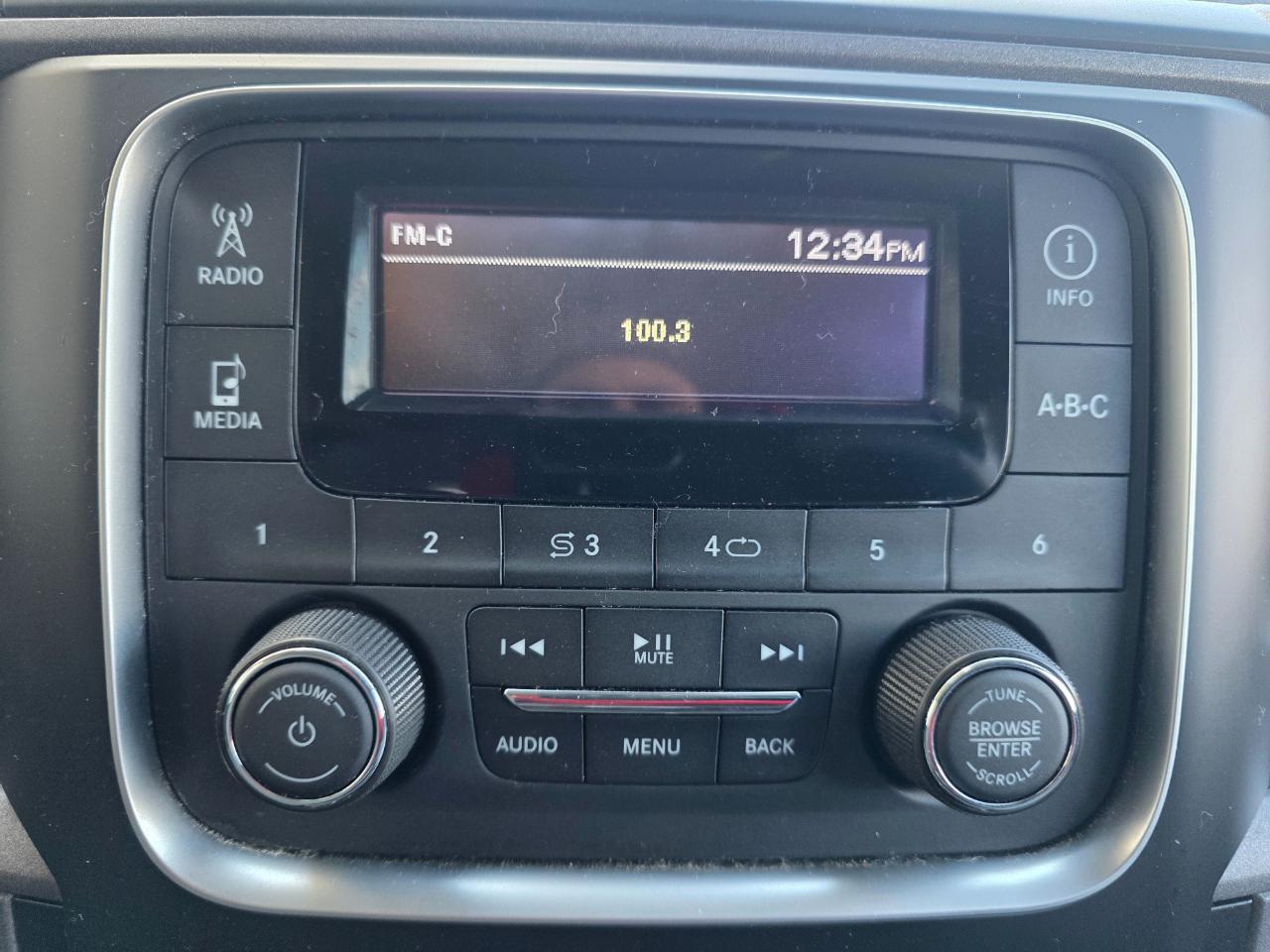 RAM 1500 Express 4x4 Quad Cab 6'4" Box 2017