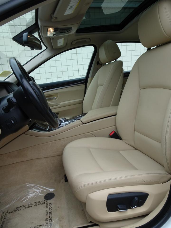 BMW 5 Series 4dr Sdn 528i xDrive AWD 2015