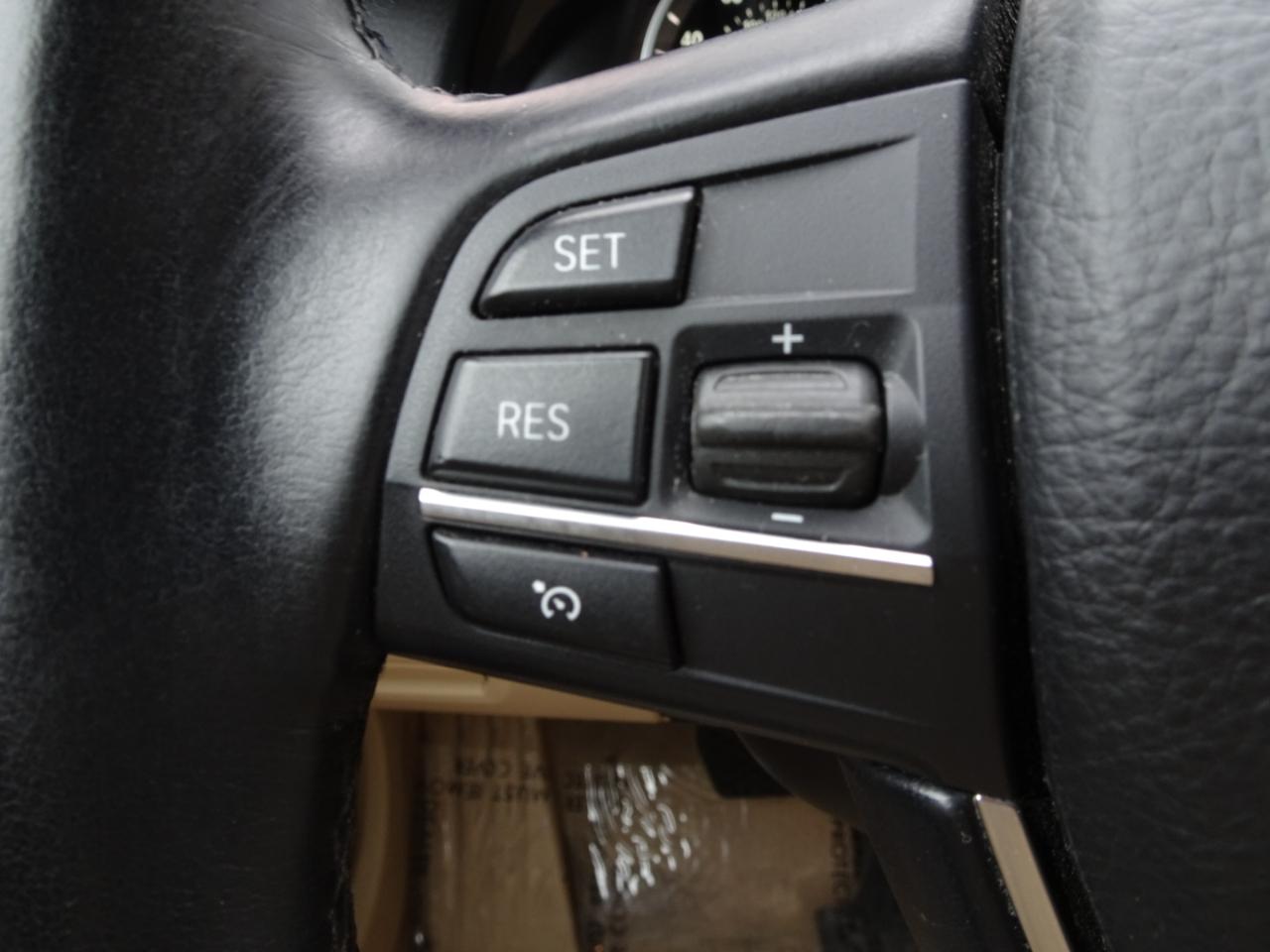 BMW 5 Series 4dr Sdn 528i xDrive AWD 2015