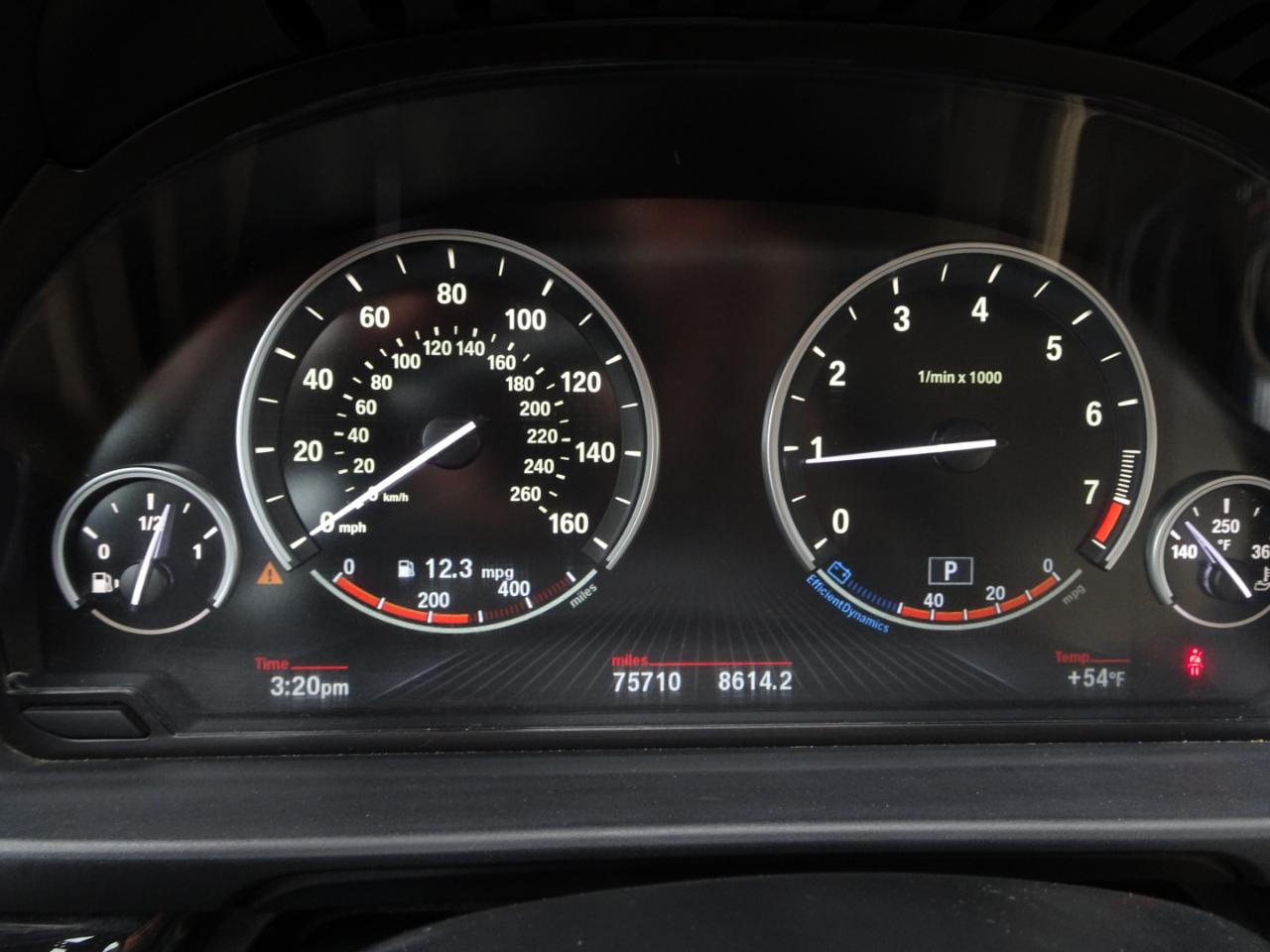 BMW 5 Series 4dr Sdn 528i xDrive AWD 2015