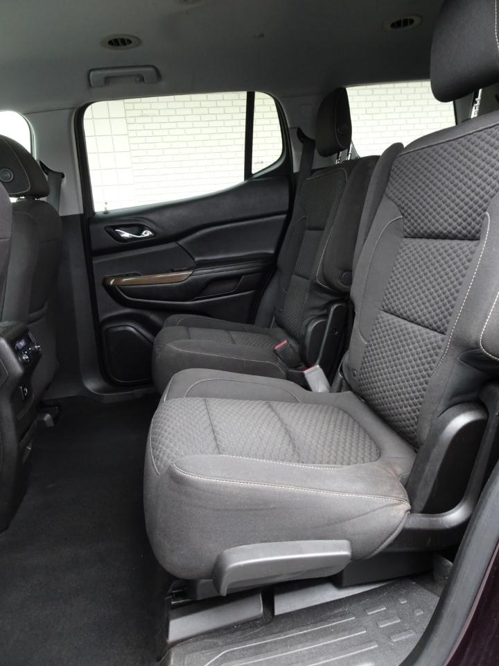 GMC Acadia AWD 4dr SLE w/SLE-2 2017