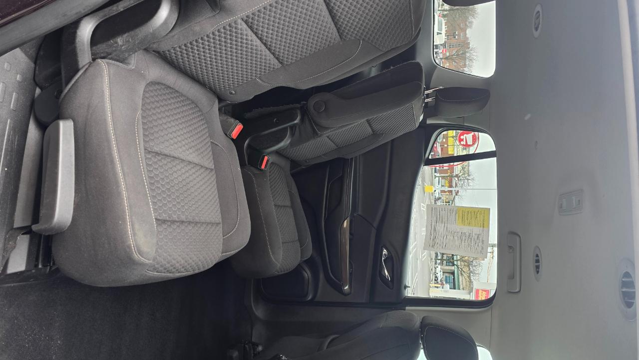 GMC Acadia AWD 4dr SLE w/SLE-2 2017