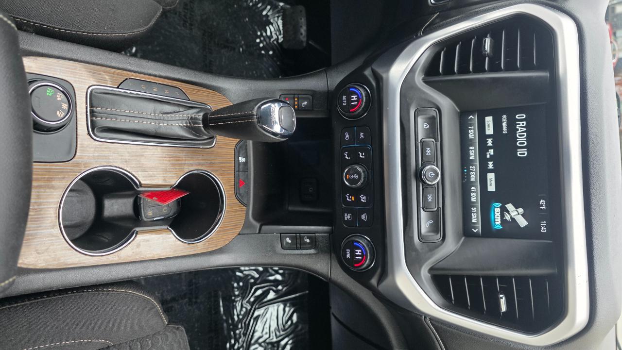 GMC Acadia AWD 4dr SLE w/SLE-2 2017