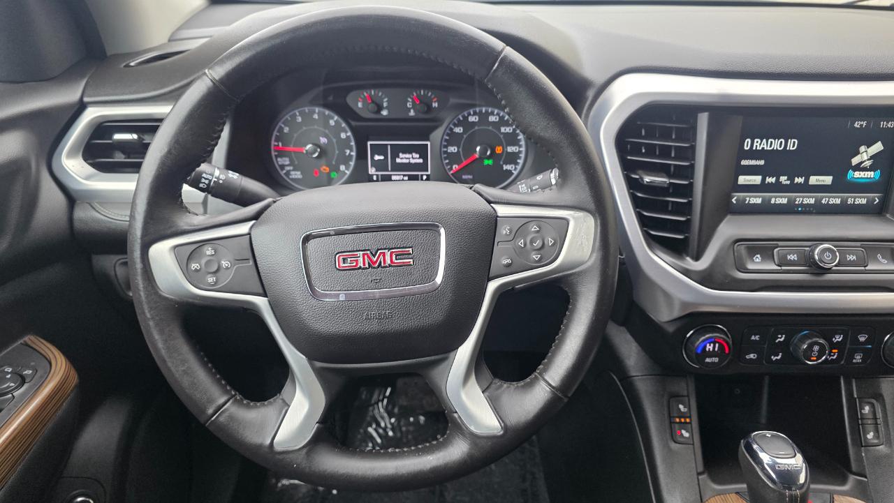 GMC Acadia AWD 4dr SLE w/SLE-2 2017