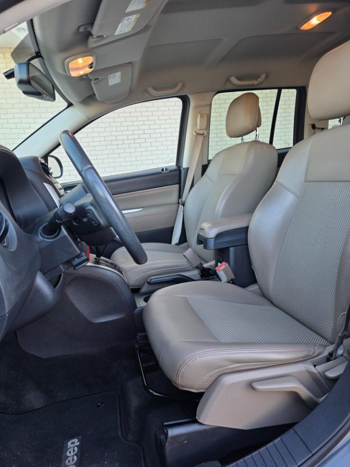 Jeep Compass Latitude 4x4 *Ltd Avail* 2017