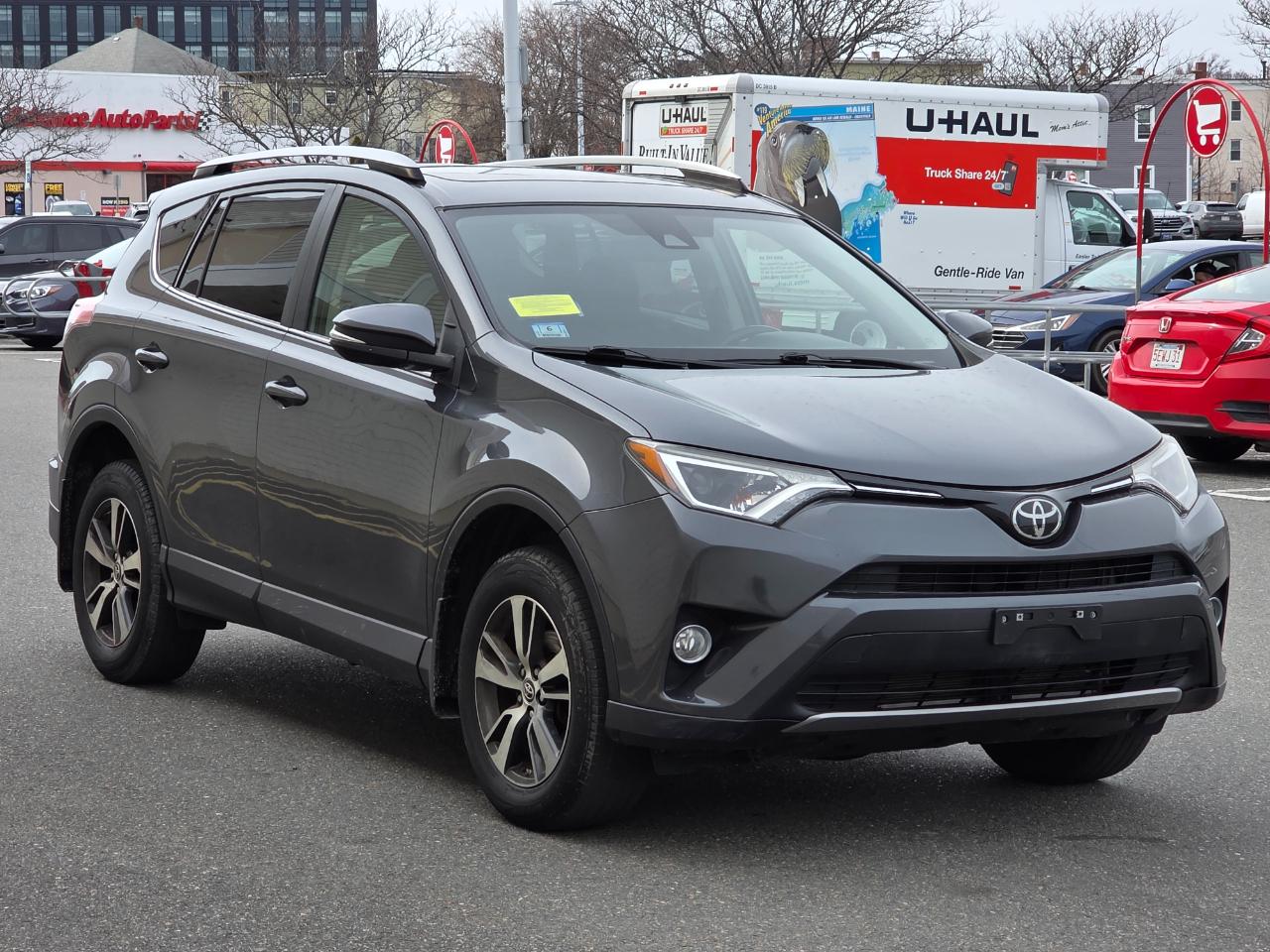 Toyota RAV4 XLE AWD (Natl) 2017