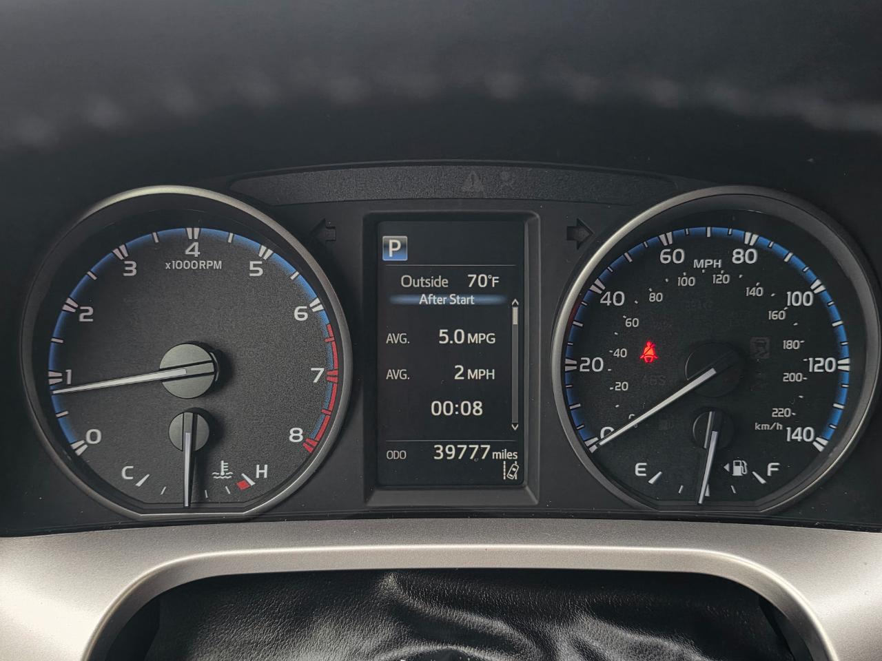 Toyota RAV4 XLE AWD (Natl) 2017